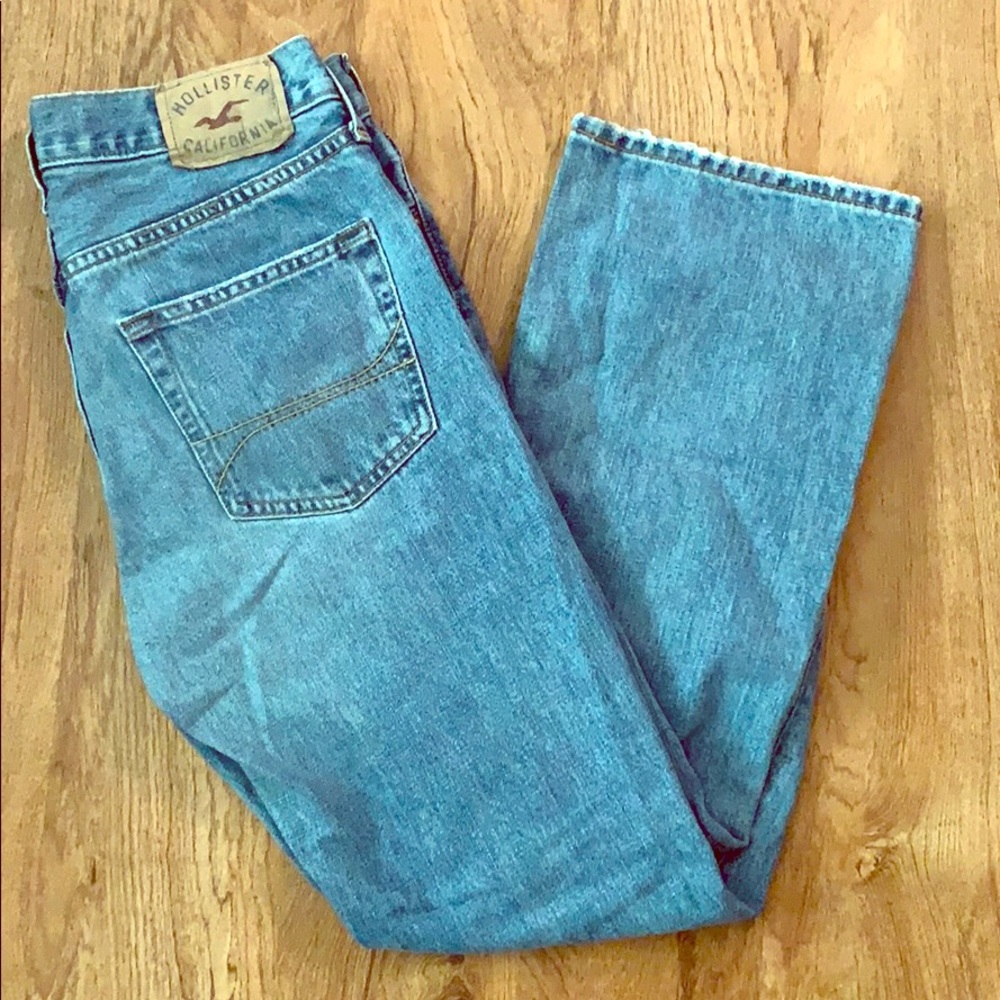 Men’s Hollister Low- Rise boot jeans